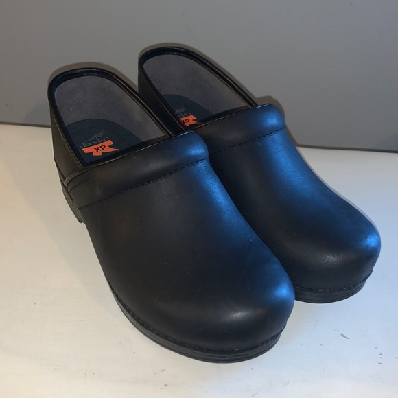 Dansko clogs poshmark Clearance